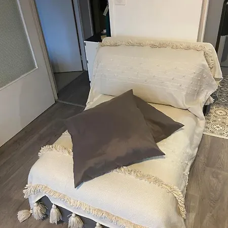 Apartment Cocooning *